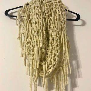 Infinity scarf ivory with gold sparkles